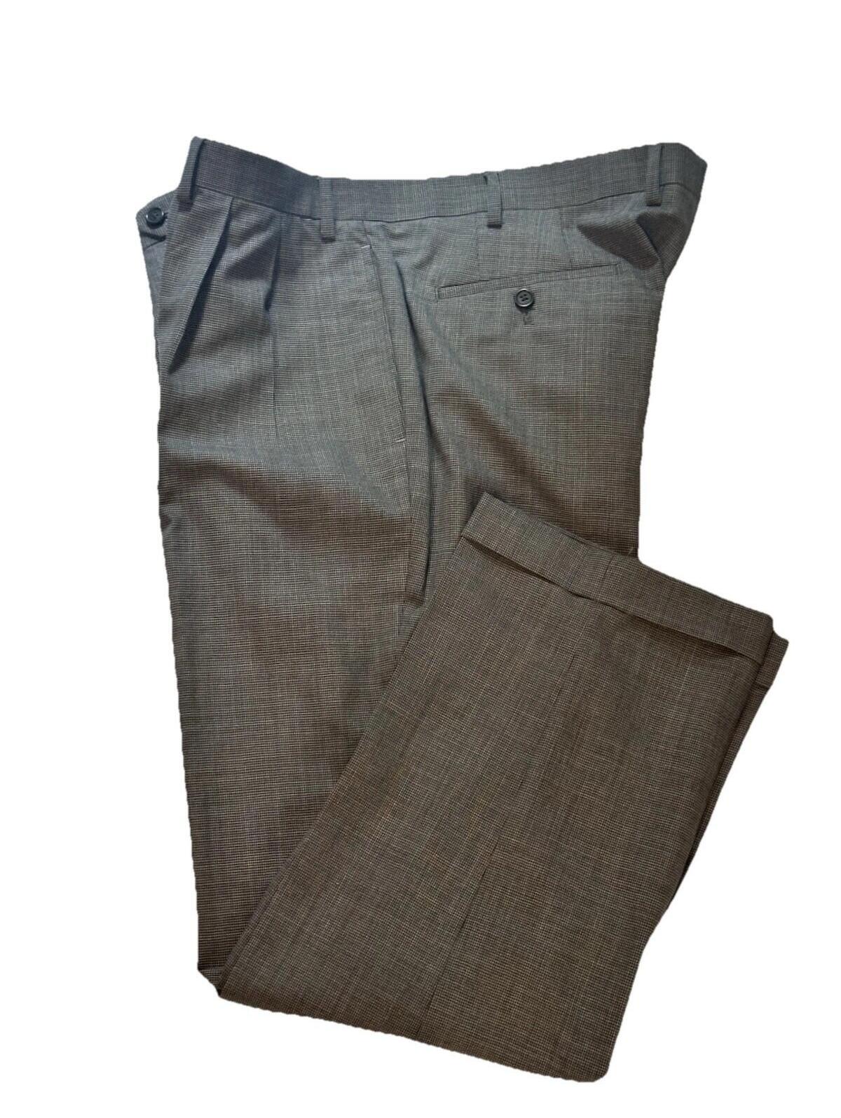 Gently Used Ralph Lauren’s Green Label Grey Houndstooth Dress Pants Slacks 38x29